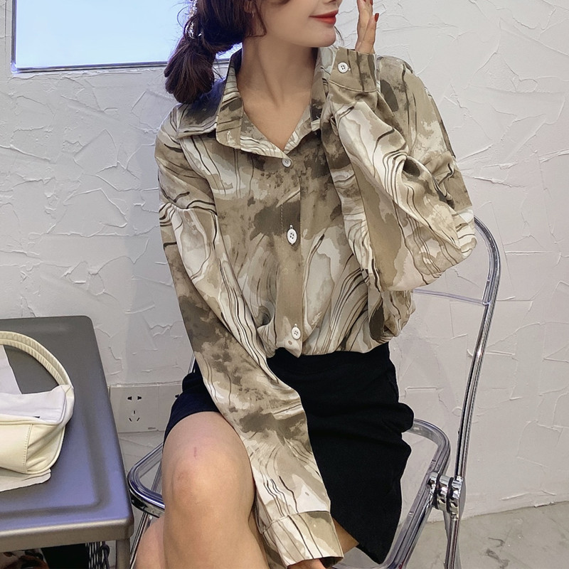 Retro ink-wash printed long-sleeved shirt for women, autumn 2022 new style, Korean style loose, Hong Kong design sense, niche shirt Specification image