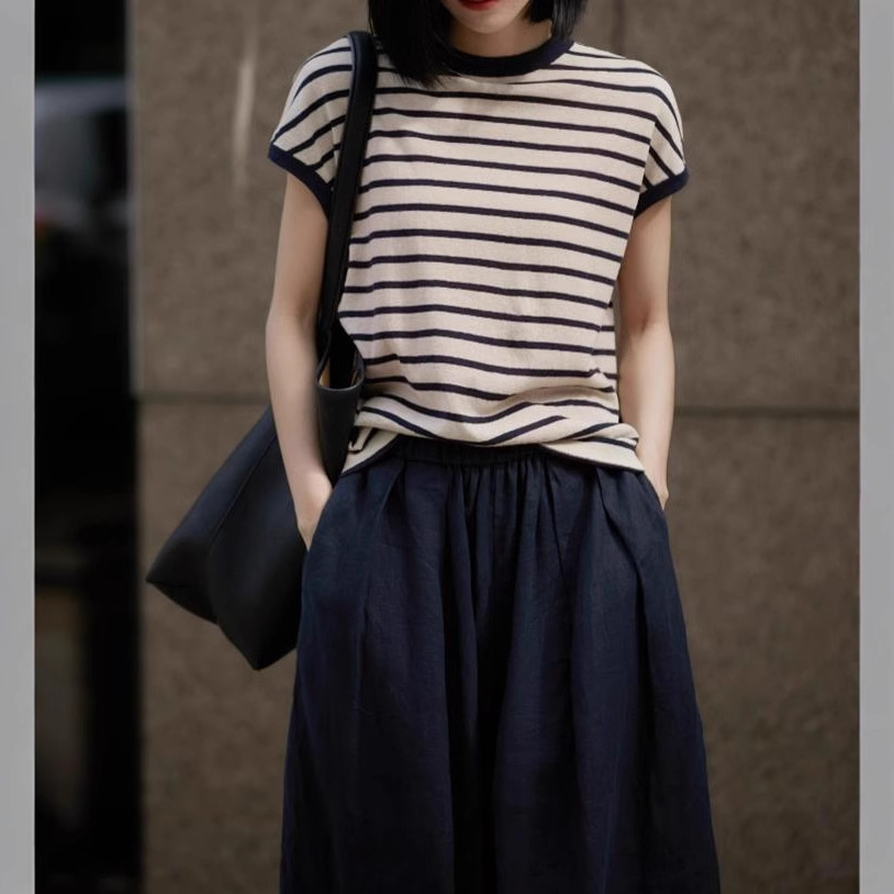 Simple and versatile striped color-blocking breathable Tencel short-sleeved summer new women's round-neck knitted pullovers T-shirt, trendy Specification image