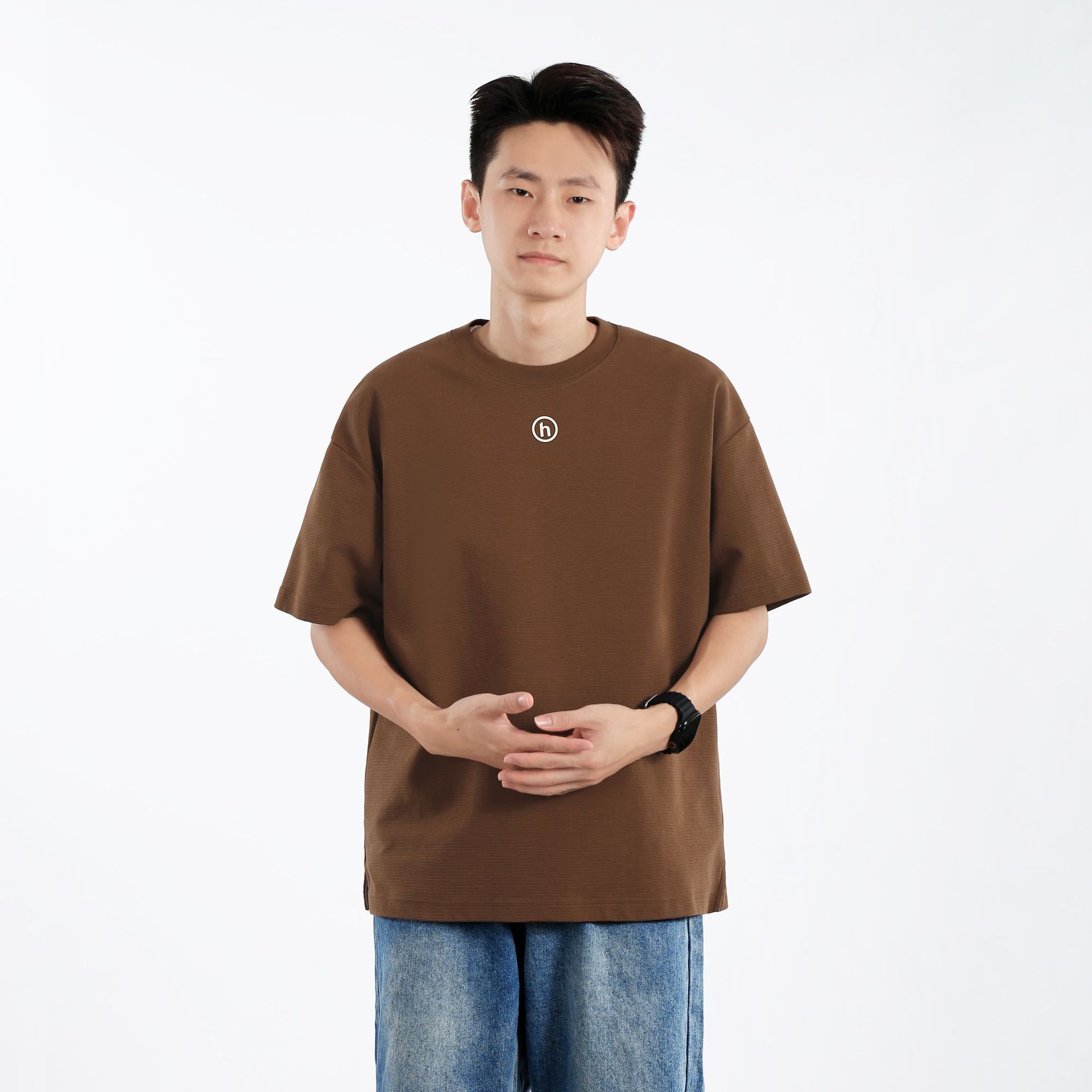 Anti-wrinkle texture letter-printed short-sleeved T-shirt for men, a summer heavyweight loose round-neck simple half-sleeved T-shirt brand Item Picture