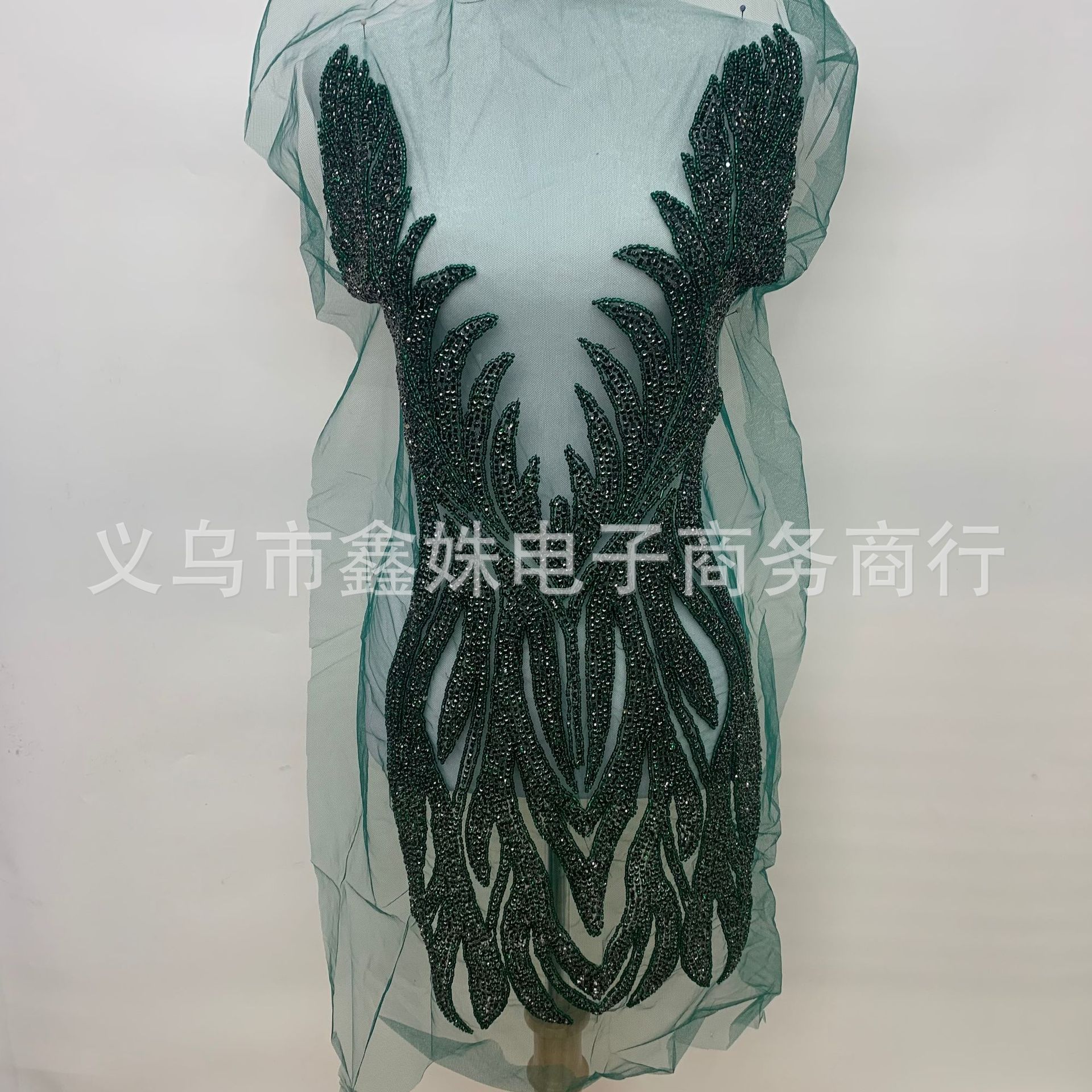重工钻饰奢华V领手缝钉珠绿色婚纱礼服装饰贴花