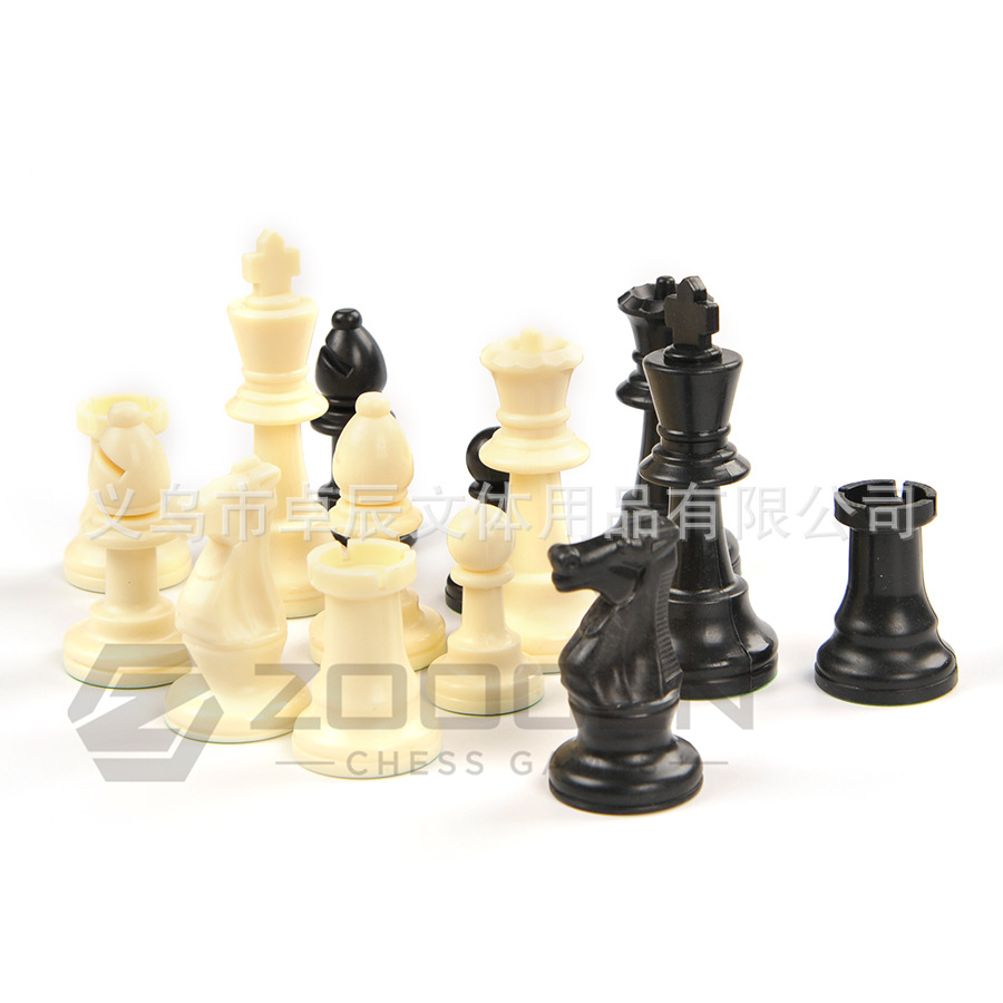 适用比赛皮革国际象棋套装塑料棋子3.8英寸+棋盘43CM儿童娱乐游戏详情图3