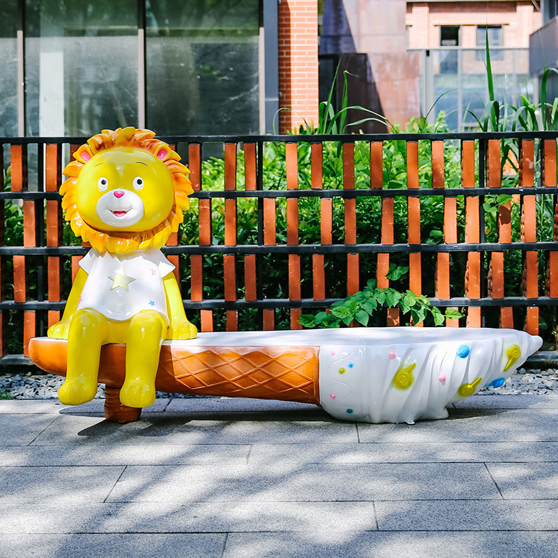 Unique Cartoon Character Fiberglass Sculpture