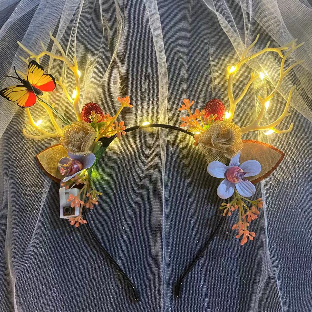 跨境批发新款森系头箍圣诞节蝴蝶大鹿角头饰夜市发光发箍地摊玩具