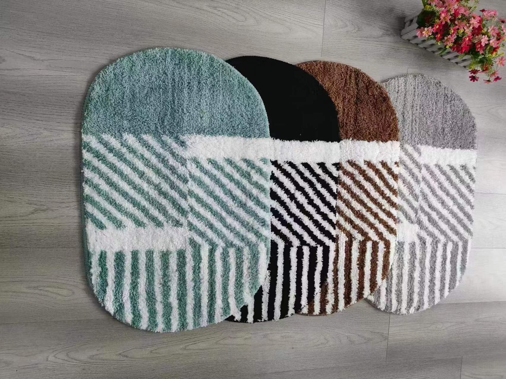 Factory direct sales, wholesale and export of bathroom and toilet door carpets, water-absorbing and anti-slip MATS, floor MATS and door MATS Specification image