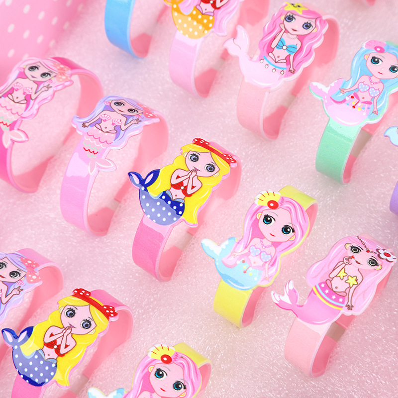 卡通公主新款批发儿童女童女孩卡通亚克力可爱印花手饰手镯