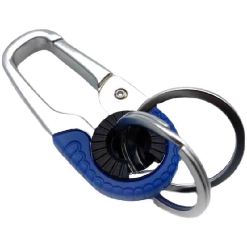 The multi-functional stainless steel key clasp for men's car keys and the stainless steel multi-functional pendant are highly personalized and creative Item Picture