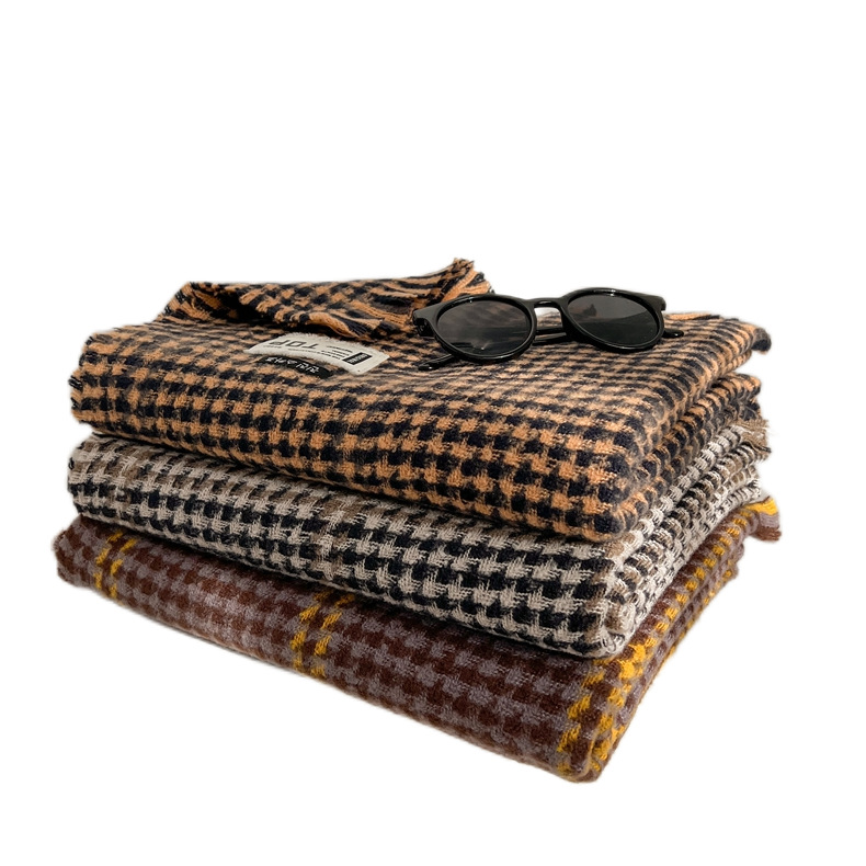 Autumn And Winter Clash Thousand Birds Chequered Scarf Soft And Comfortable Warm Lovers Neck Retro Long Cape Men And Women Item Picture