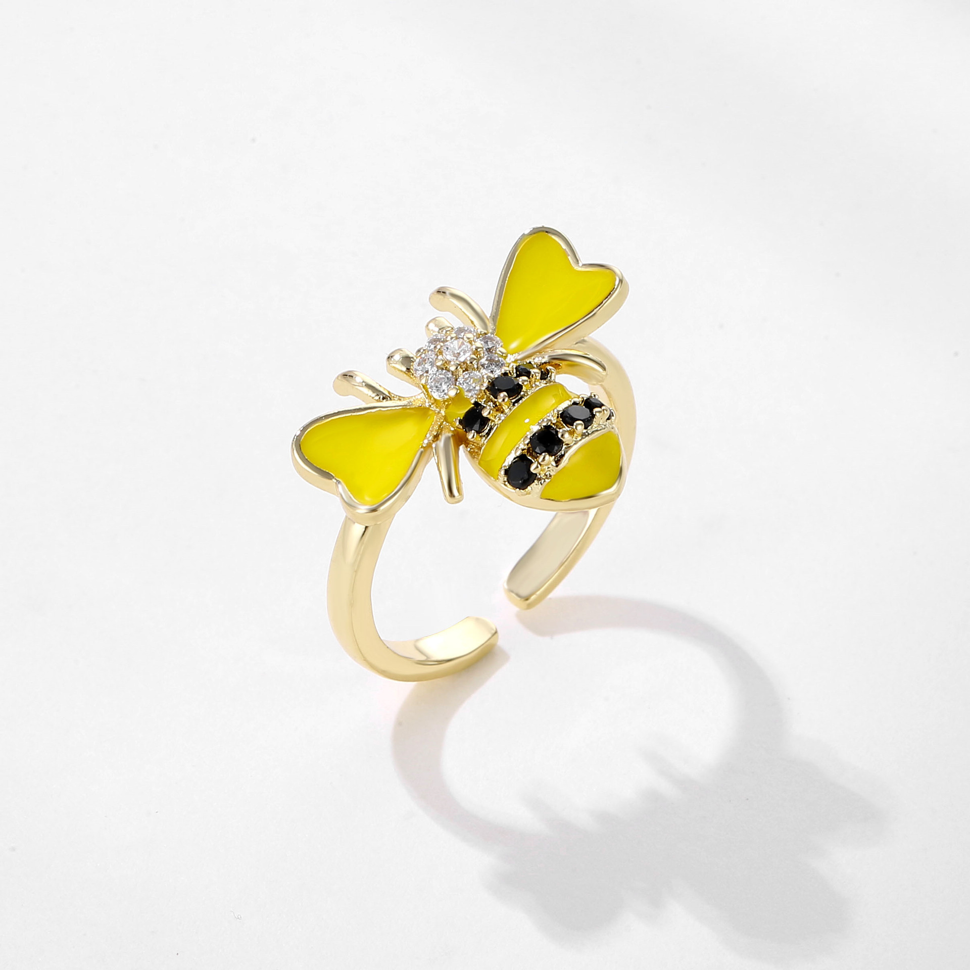 Cartoon bee ring, the same style as the Cassie girl, full diamond zircon pearl open ring, a fashionable and fresh ring that pairs well with other outfits