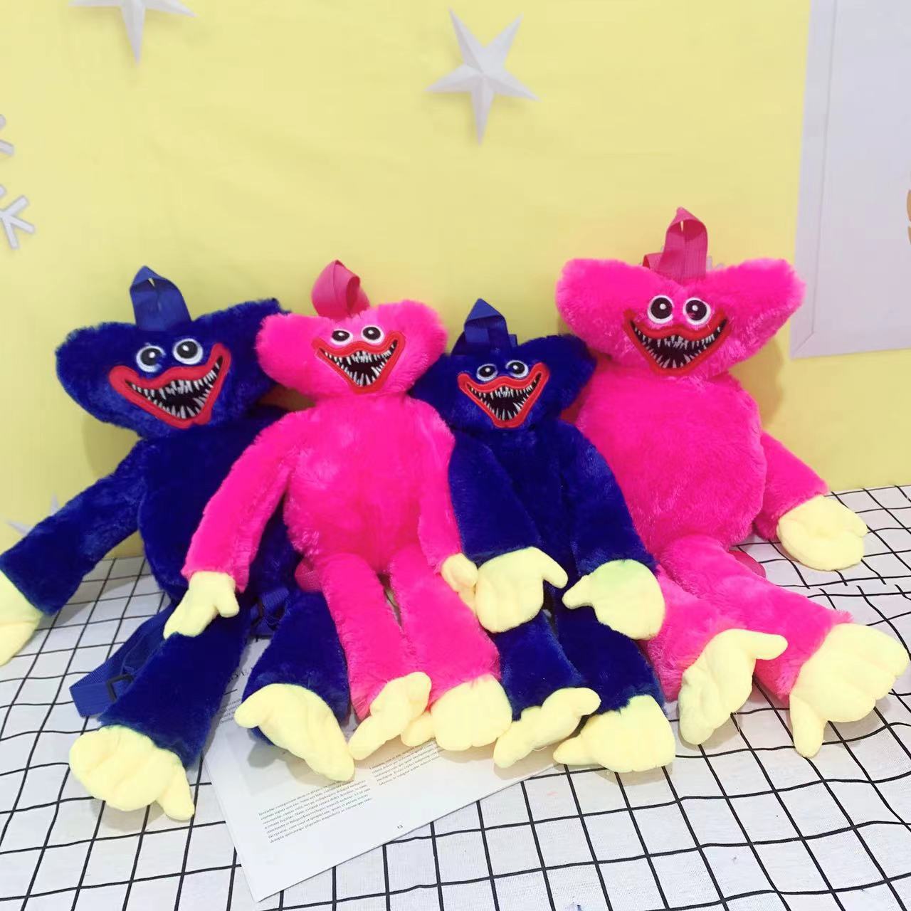 公仔抱枕实物图