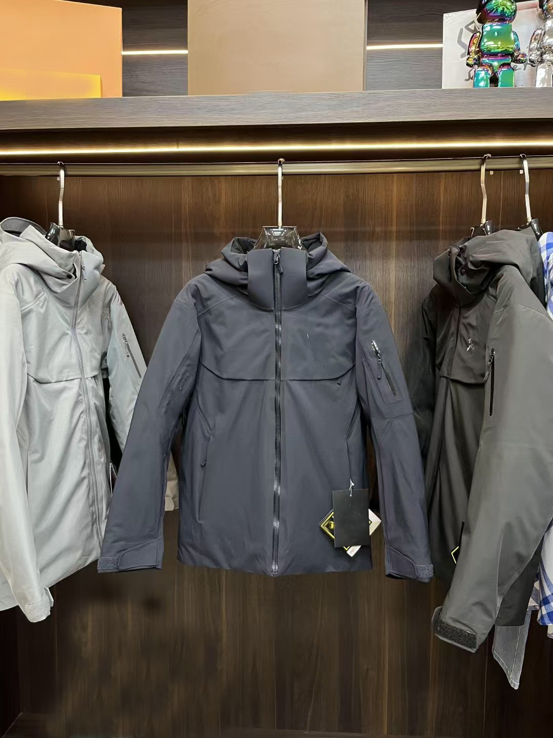 Niaojia Maicai Mcai waterproof, warm, detachable, hooded ski down jacket for men, outdoor down jacket Specification image