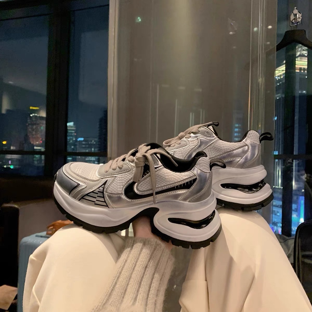 High Version ~ Zhao Rusi With Thick Bottom Leather Casual Sports Shoes 7Cm Small Increase Before Lace-Up Daddy Shoes Woman details Picture