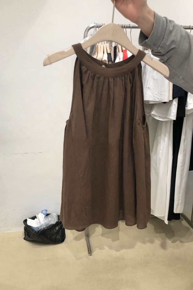 Dongdaemun, South Korea, 2022 Summer New solid-color sweet round-neck halter top, women's youthful sleeveless top details Picture