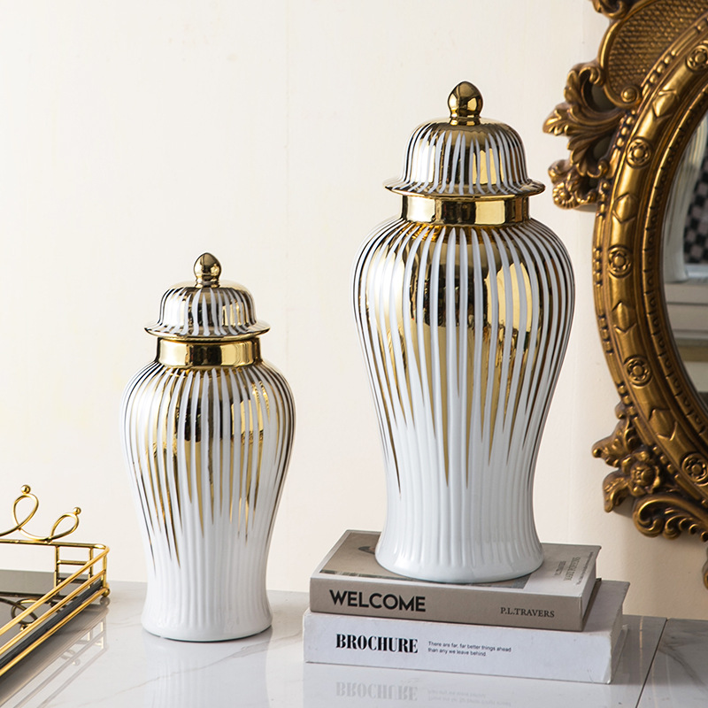 2025 New creative Wabi-sabi style light Luxury Art Ceramic Vase ins High appearance Level hotel and homestay decoration wholesale details Picture
