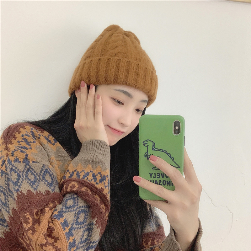 A Japanese style knitted cap for women to keep warm and protect against the cold in autumn and winter, a versatile knitted cap for students in pullover colors, and a cool cap for men Specification image