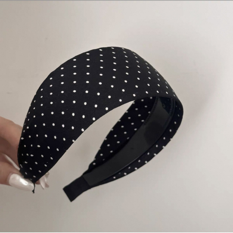 Wide-edge black and white polka dot toothed anti-slip hair band 2025 new style for pressing hair and washing face, high-end and fashionable headband for women pic 5