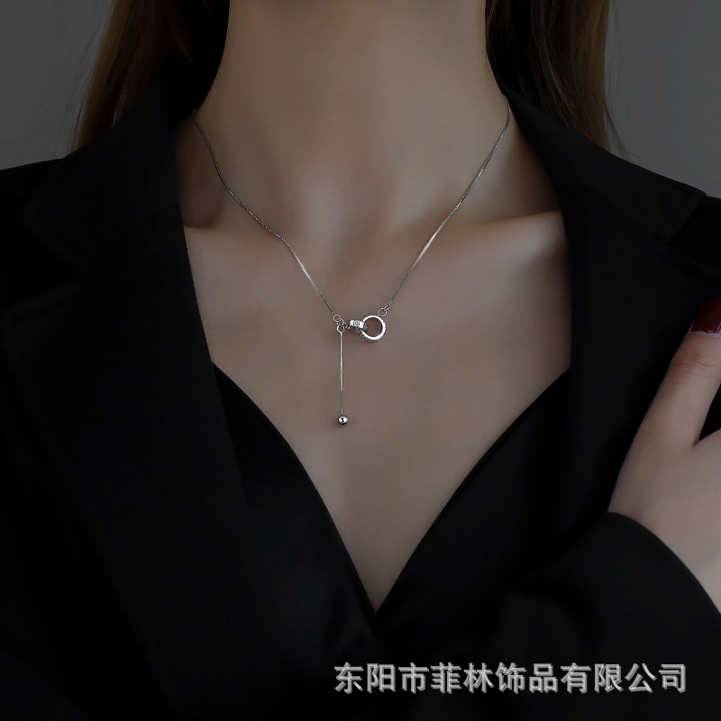 环环相扣项链女2022年新款轻奢小众设计感流苏锁骨链
