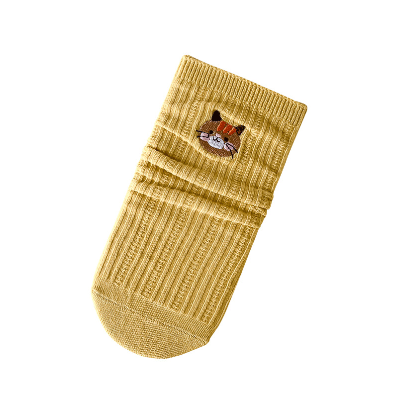 Socks stall a generation of autumn and winter socks women's new Japanese cute kitten cotton socks women's double needle mid-tube socks casual breathable pile socks Item Picture