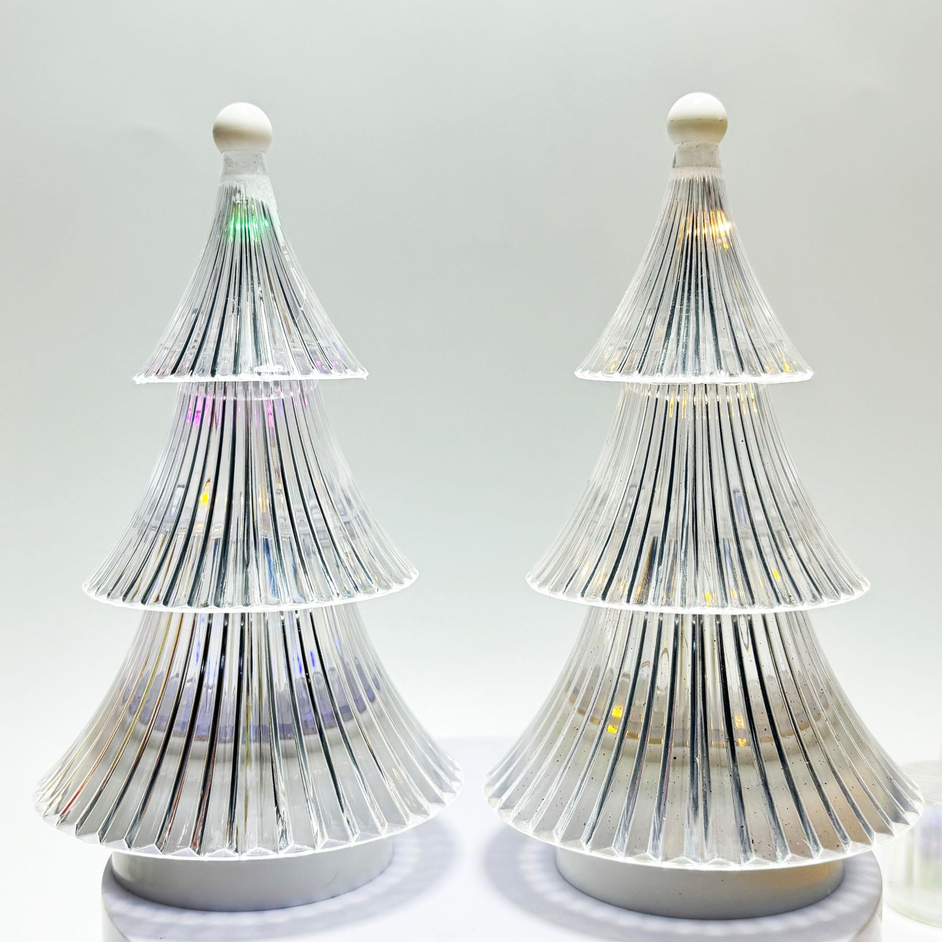 Cross-border Christmas atmosphere night lights, Christmas tree decoration ornaments, LED lights, three-layer string diamond crystal pagoda night lights Specification image