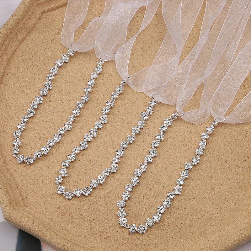 Cross-Border Hot Rhinestones Bride Soft Chain Wedding Dress Accessories Banquet Hair Accessories Bride Headwear Soft Chain Wedding Hair Accessories Application Scenario