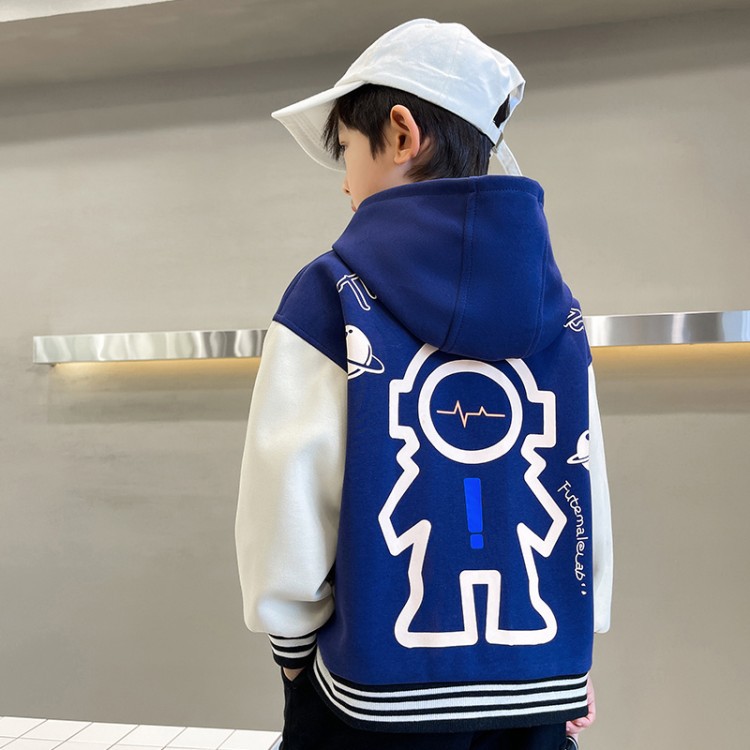 The new autumn collection of boys' jackets in 2022, the Korean style of stylish children's baseball jackets, and the spring trend of boys' and children's tops details Picture