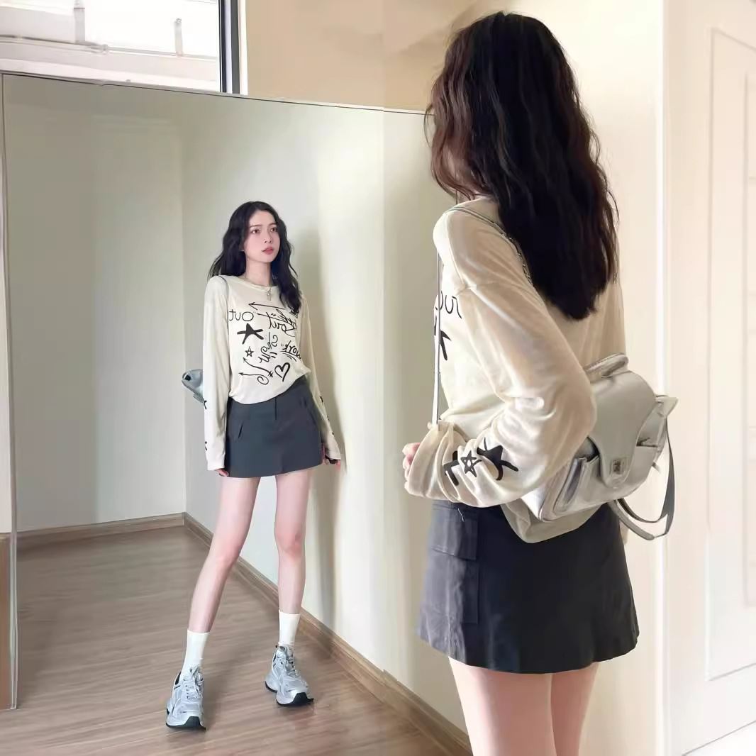 白色印花冰丝防晒长袖t恤女夏季薄款垂感宽松外搭空调罩衫上衣夏