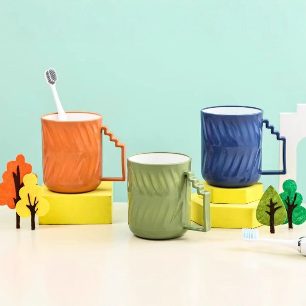 High-quality appearance level mouthwash cup, household student dormitory brushing cup, light luxury toiletries cup, plastic toothbrush, toothache tray, toothware cup