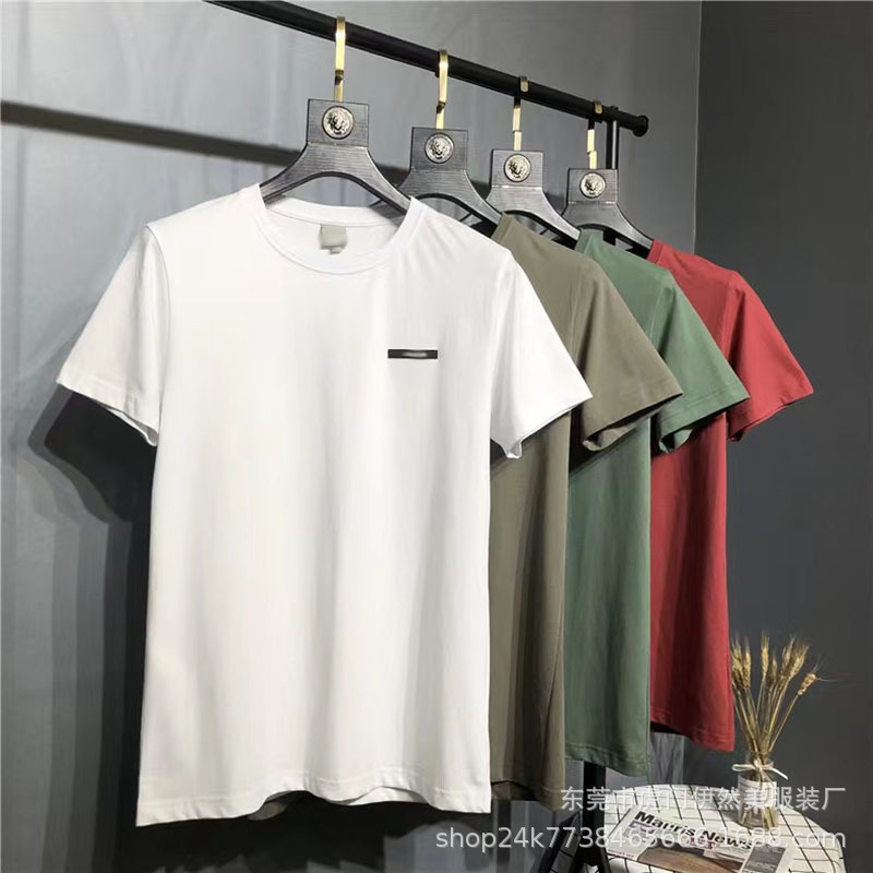 2025 New men's short-sleeved T-shirts, Korean style trendy men's clothing inventory, short-sleeved men's foreign trade street stall wholesale supply Application Scenario