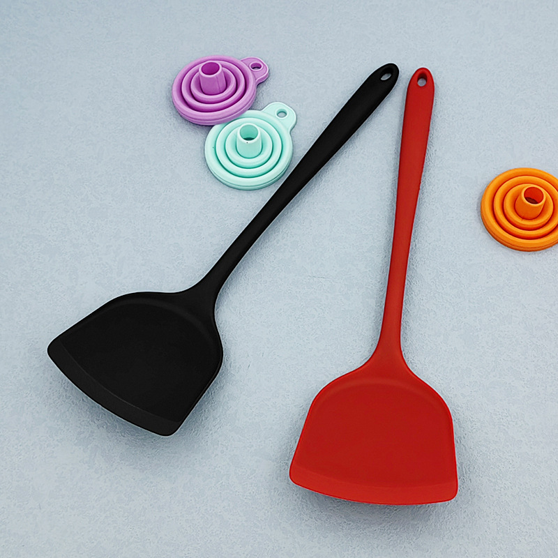 Cross-Border Silicone Spatula 85G Chinese Spatula All-Inclusive Non-Stick Frying Pan Shovel High Temperature Household Kitchenware details Picture