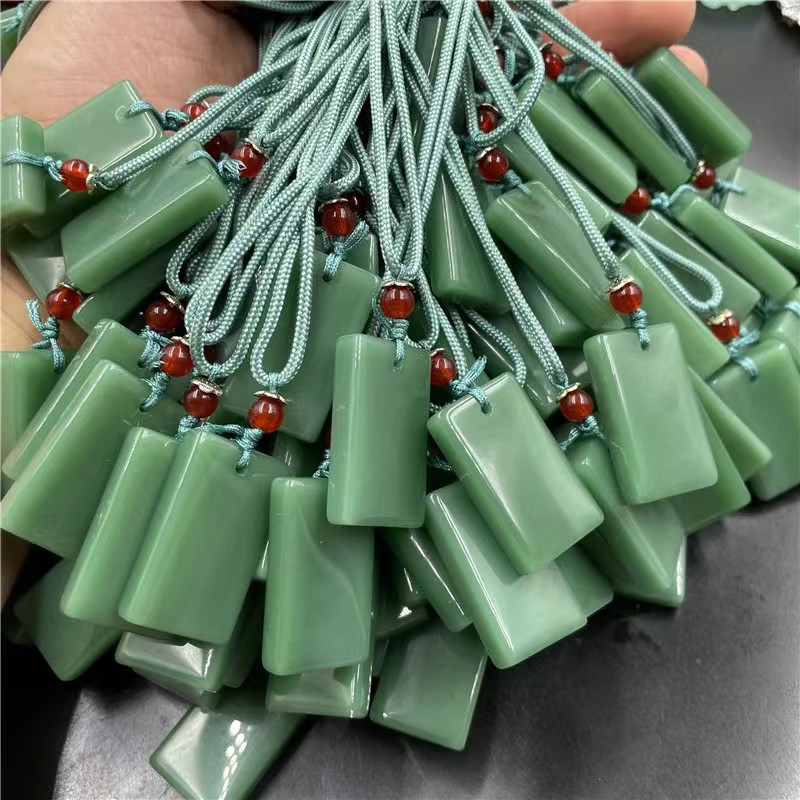 A fresh and clean white jade pendant with a peace pendant, a live-streaming ranking gift style necklace, and a street stall sales accessory pic 7