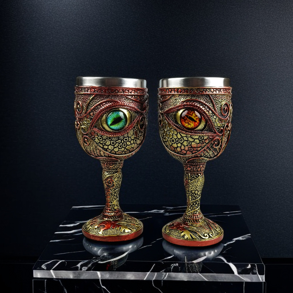 A dragon eye wine glass with a unique European medieval mythological dragon statue, a dragon eye red wine glass, and the devil's eye Specification image