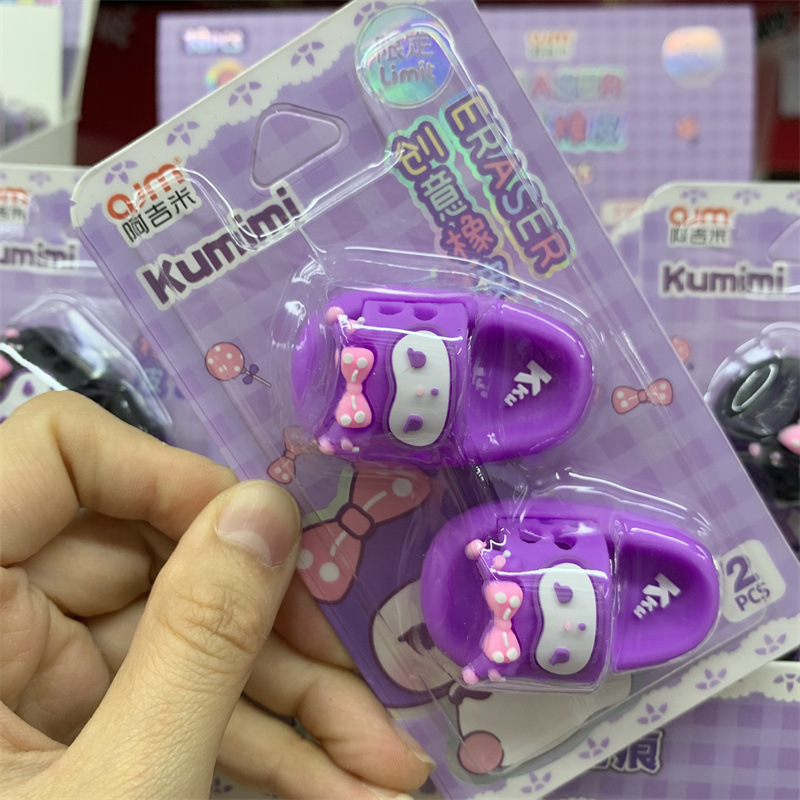 Sanrio Kuromi Slippers Eraser 2 sets of cute mini shoes Kuromi lint Remover Application Scenario