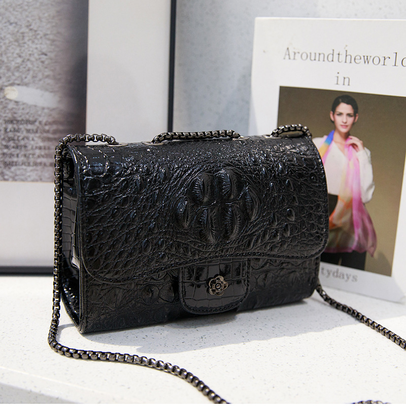 2023夏季新 款跨境直播货源批发时尚单肩女包包 鳄鱼纹链条斜挎包