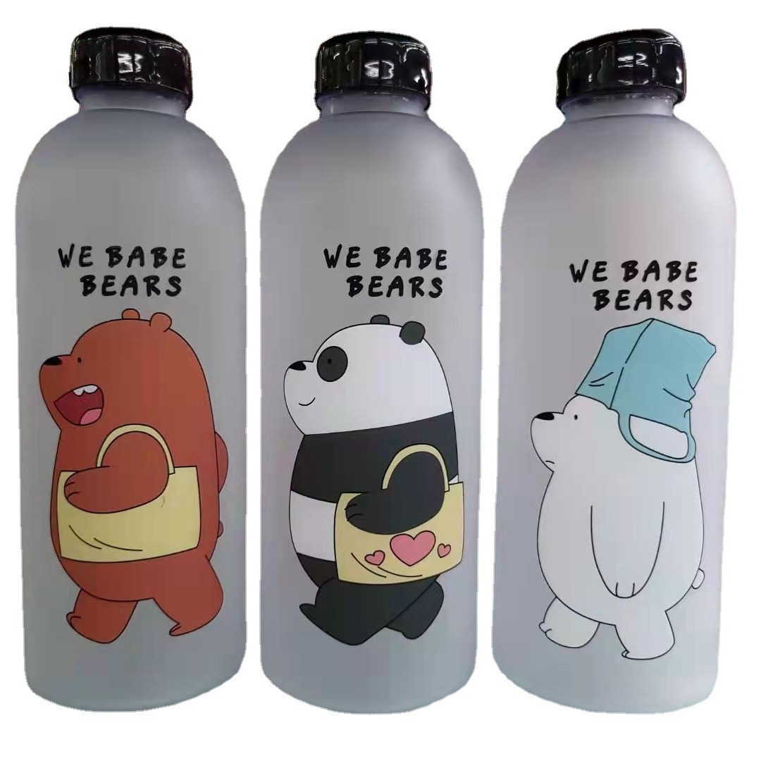 Large-capacity plastic straw water cup for girls and boys, Korean version cup, Instagram, high appearance level, portable and cute water bottle in summer Item Picture