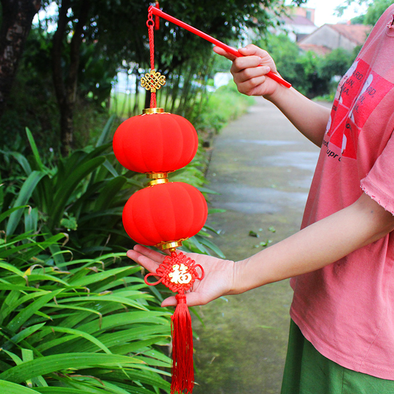 Spring Festival plush lanterns, stage decoration, dance lanterns, children's performances, hand-held lantern strings, corridor ceiling lanterns Specification image