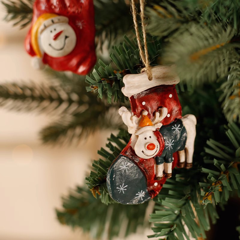 American Retro Christmas Resin Pendant Elk Wooden Horse Snowflake Santa Claus Pendant Christmas Tree Decoration Pendant Item Picture
