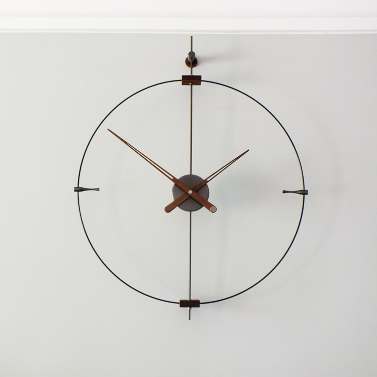 Simple Modern With 39 Scale Network Celebrity Fashion Personality Living Room Wall Clock Nordic Minimalist Silent Spanish Clock Application Scenario