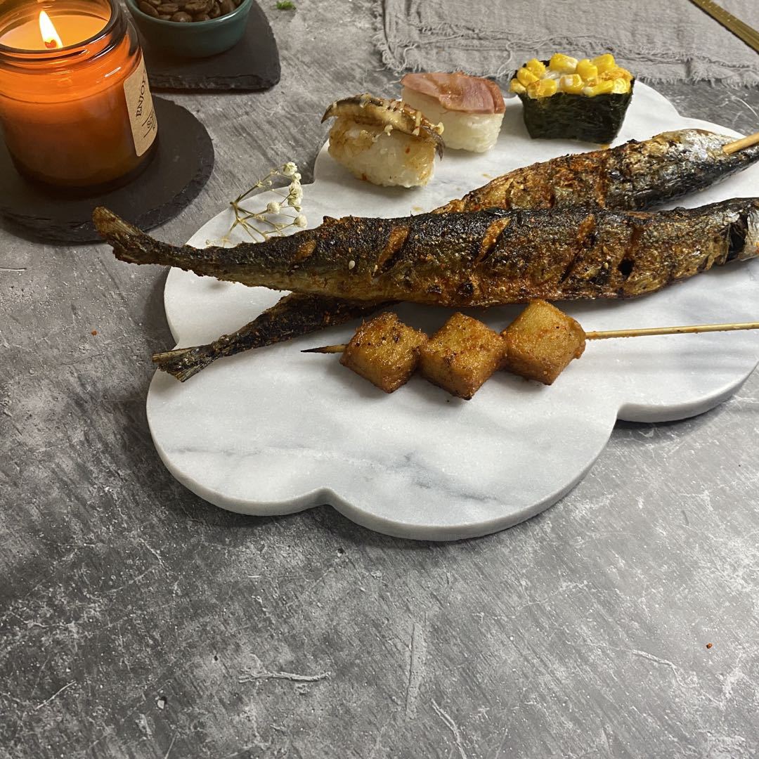Europe And The United States Ins Creative Natural Marble Tray Cloud Shape Tray European Cuisine Barbecue Plate Tableware details Picture
