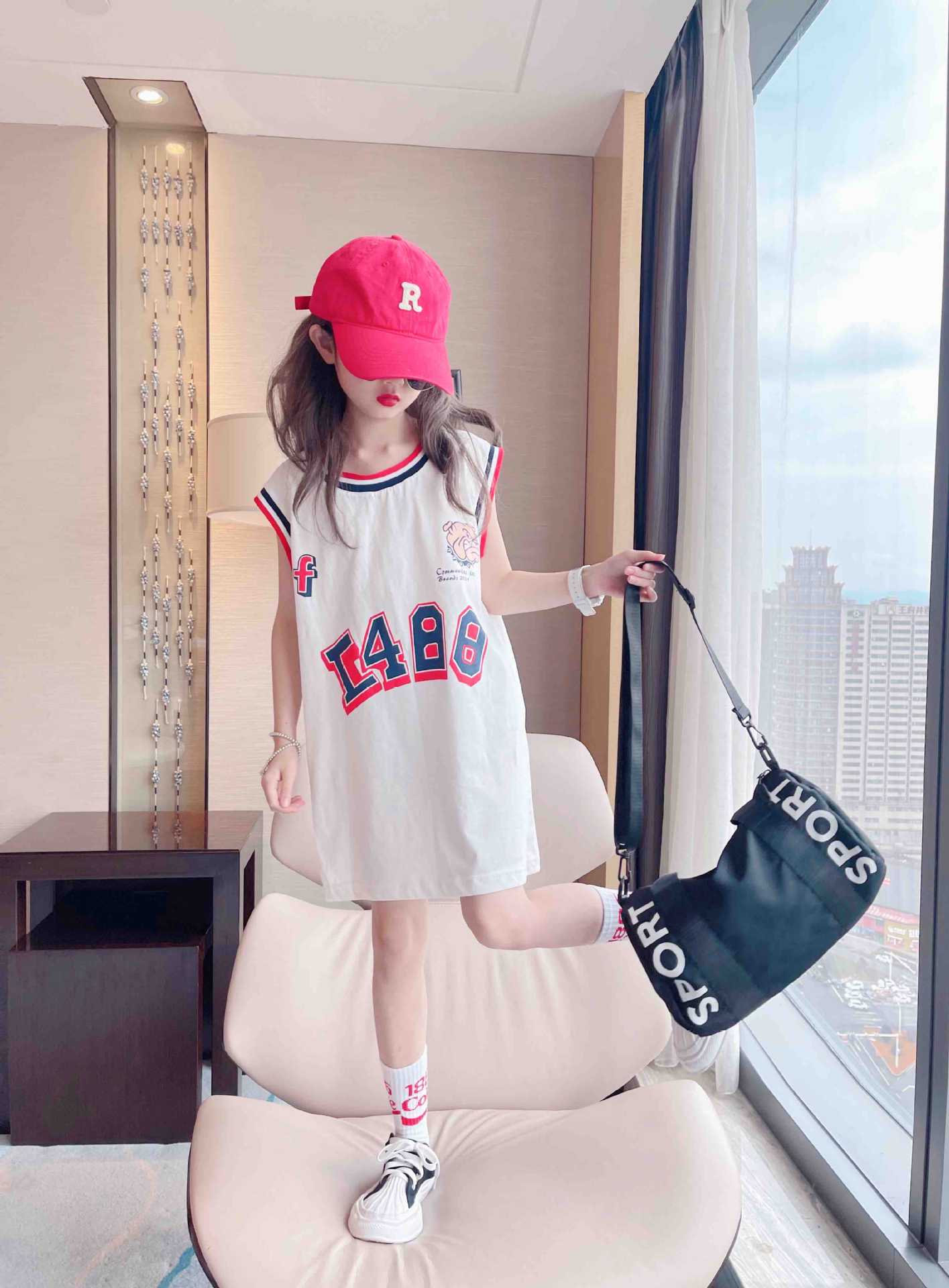 2022 New style of summer dress for girls, Korean-style, stylish sleeveless dress, mid-length T-shirt dress details Picture