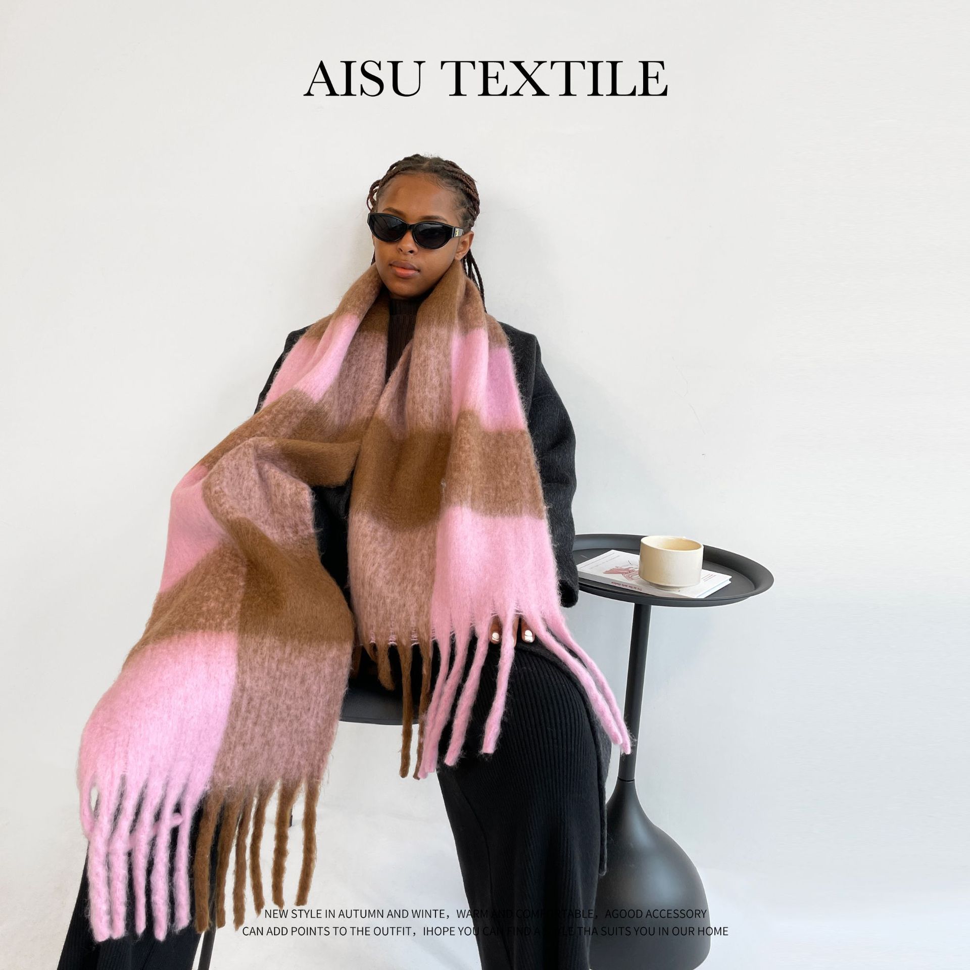 Wholesale of new colored mohair scarves with a fashionable and high-end feel, thickened checkered scarves, and European and American scarves and shawls