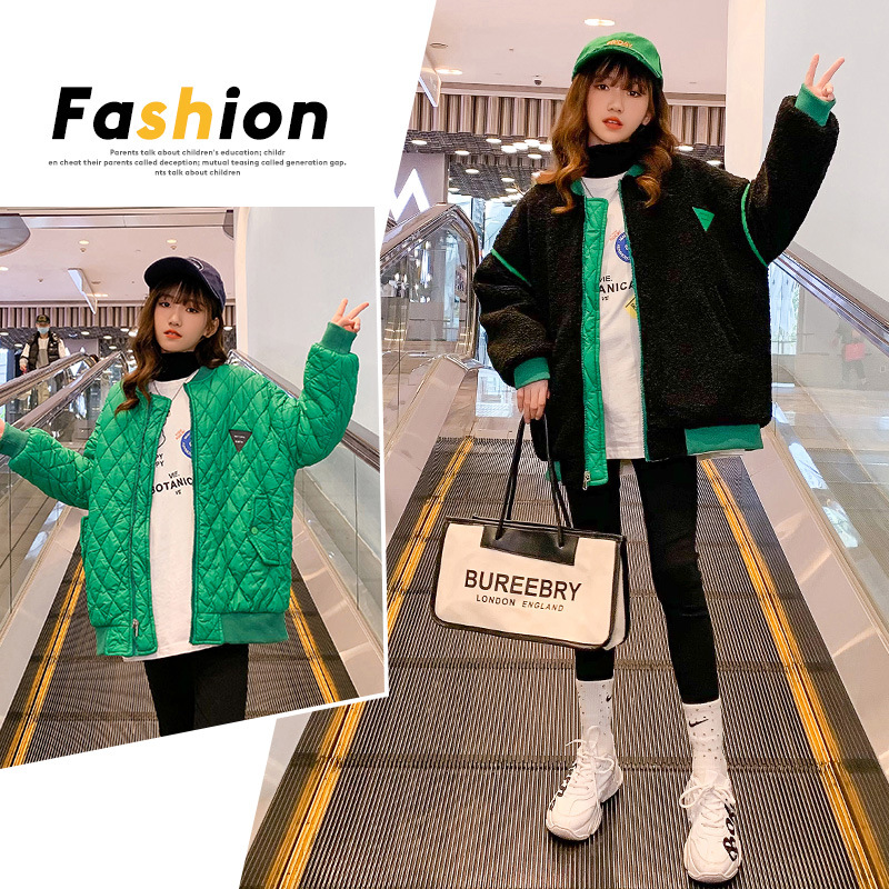 Girls' thick coat Autumn and Winter 2021 New style Children's double-sided lambskin baseball jacket Cotton-padded jacket Cotton-padded jacket top details Picture