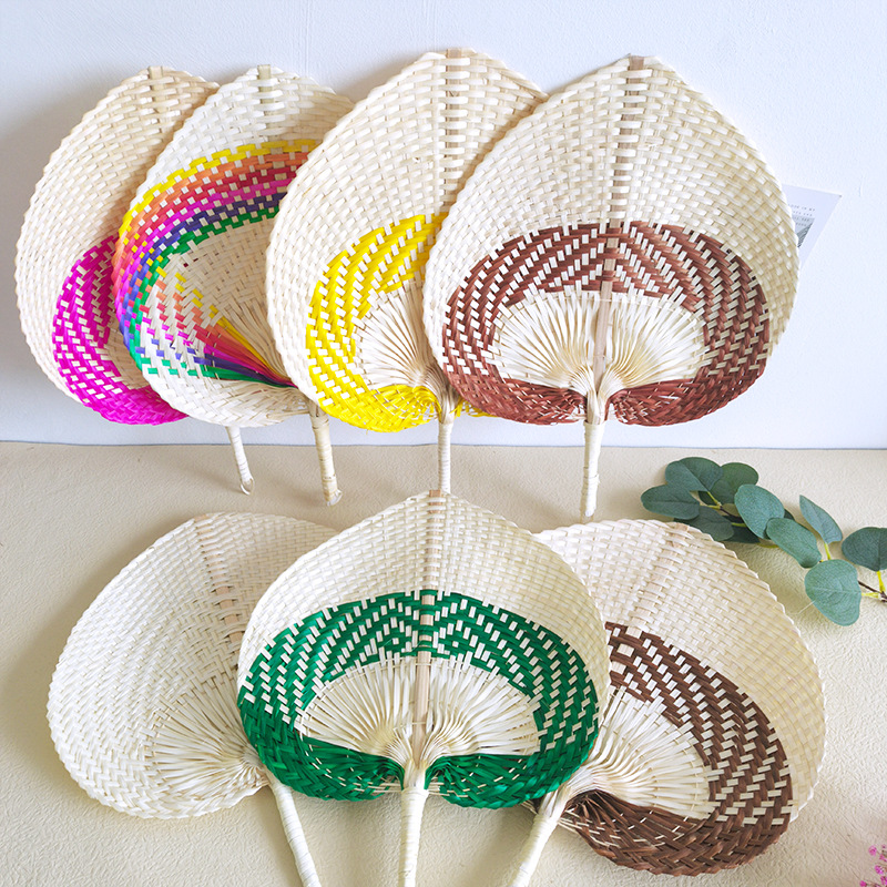 Factory Direct Sales Bamboo Woven Big Pu Leaf Fan Summer Pure Hand-Woven Fan Dance Fan Hand Fan To Cool Pu Grass Fan details Picture