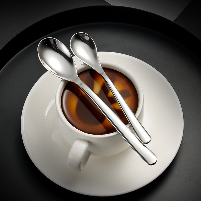 Cross-Border Stainless Steel Knife, Fork And Spoon Tableware Set Moonlight Series Home Hotel Steak Knife, Fork And Spoon Western Tableware Knife And Fork Application Scenario