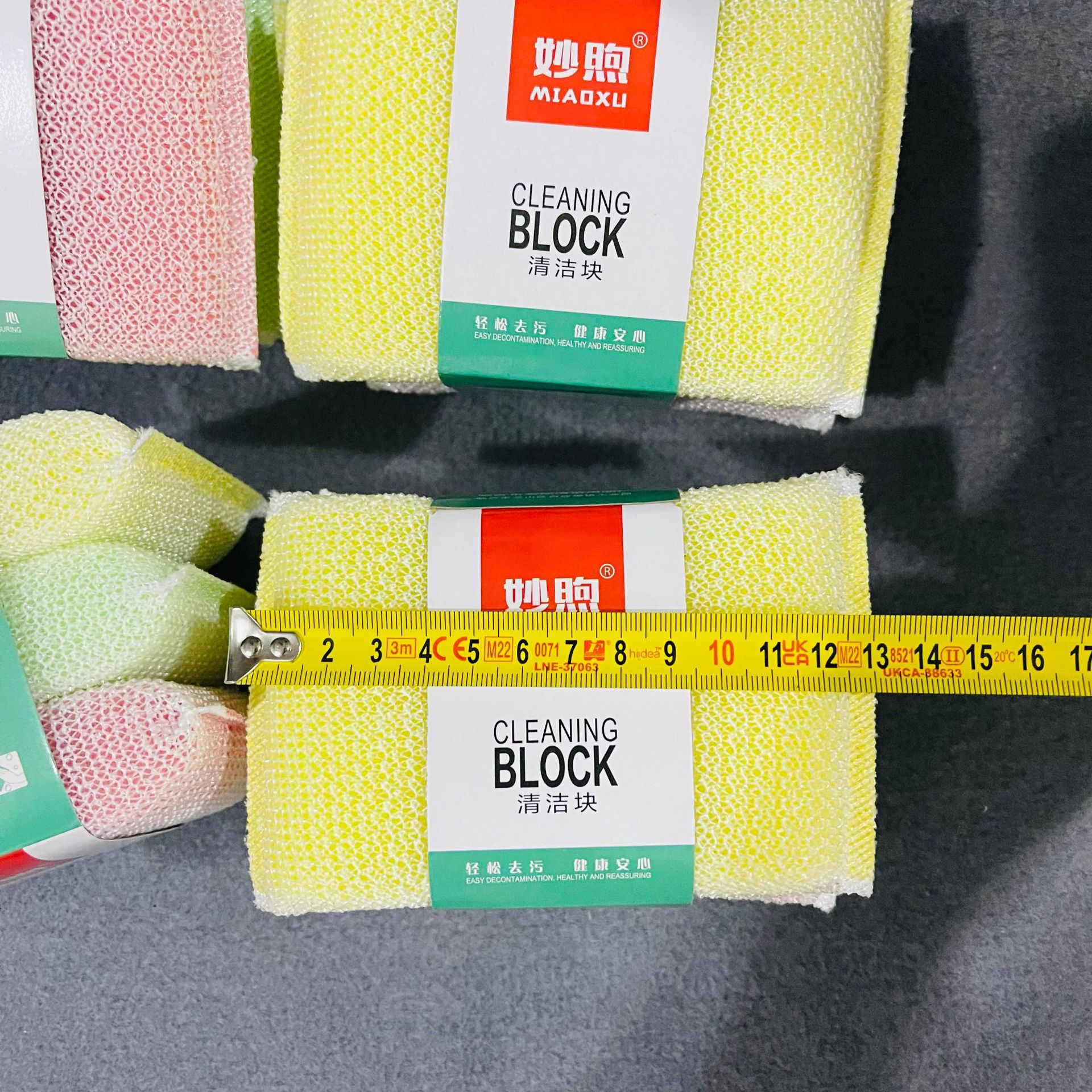 【3-2 Zone 】【3】 Thick Color pieces 20/ Pack 300/ box Thick style 3 pieces of sponge dishwashing sponge cleaning block Sponge Block 3 pieces of sponge cleaning sponge 2 yuan supply Item Picture