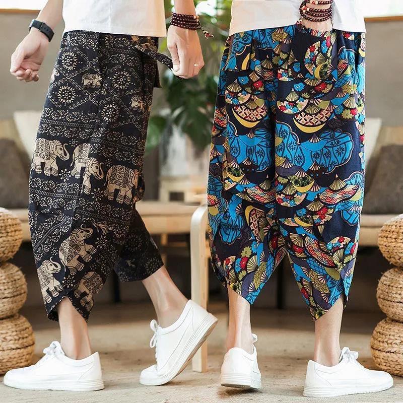 Summer men's casual capriel pants, lantern pants, wide-leg beach pants, flowered pants, loose and large-sized Chinese style export wholesale details Picture