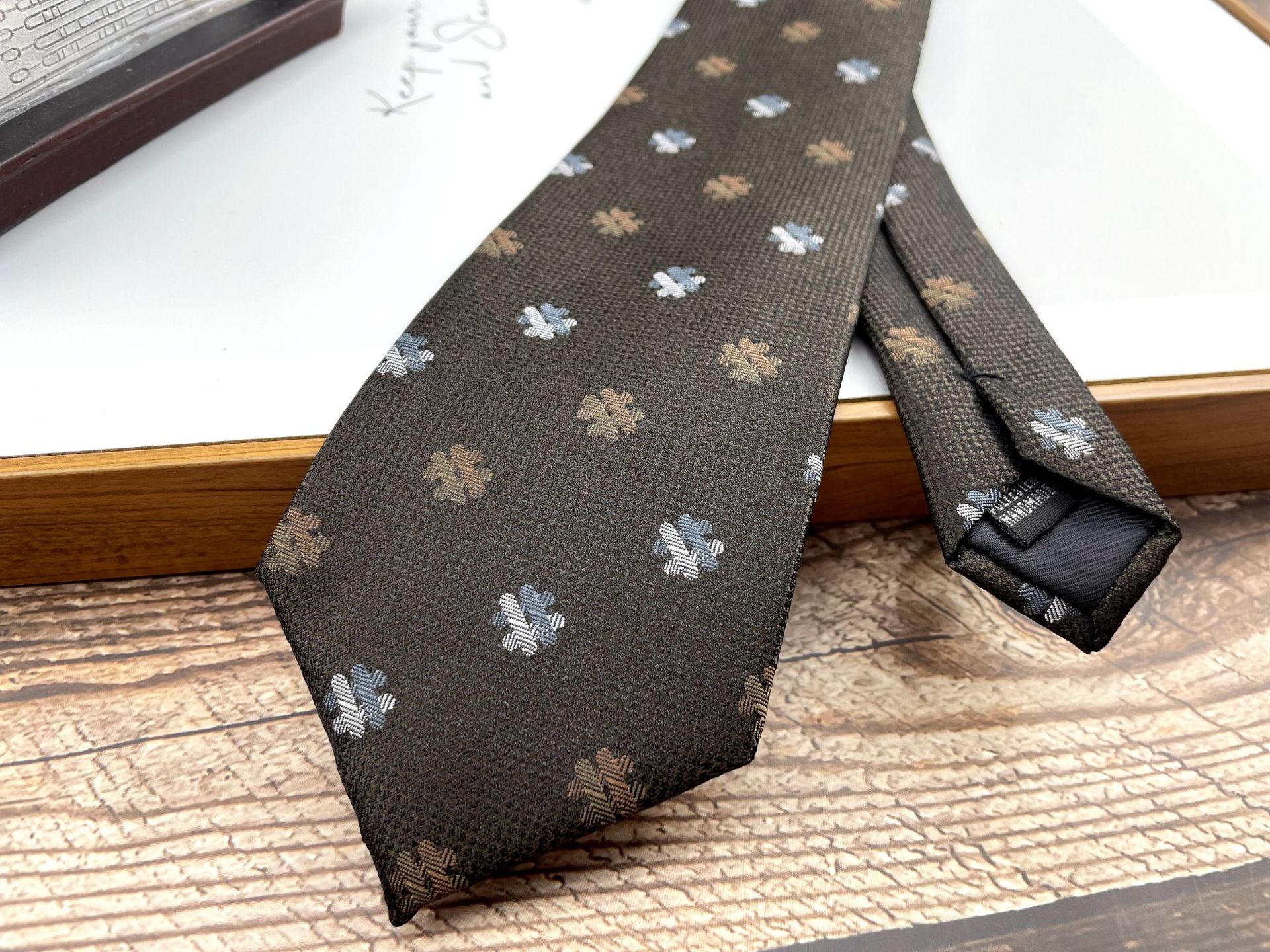 男士复古领带暗红花纹英伦8CM高级感正装休闲 职业商务条纹结婚潮详情14