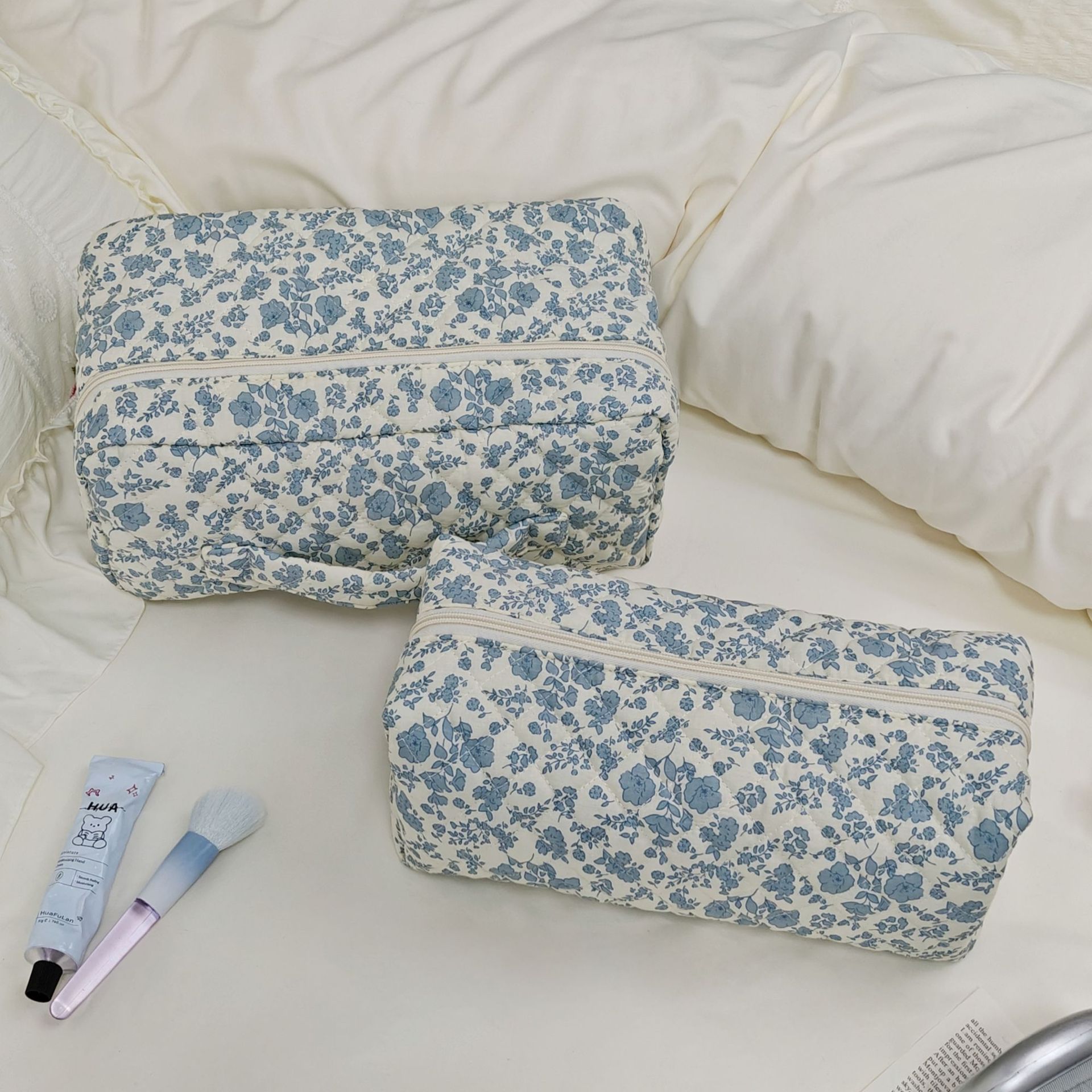 超大容量分区立式化妆包女便携立体不塌洗漱包外贸热销爆款收纳包详情14