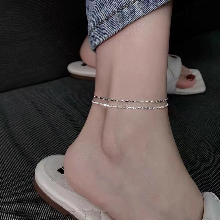 s925 sterling silver double-layer rice grain starry sky ankle chain Women's new trendy, ins, niche, high-end, fashionable and versatile foot accessory Application Scenario