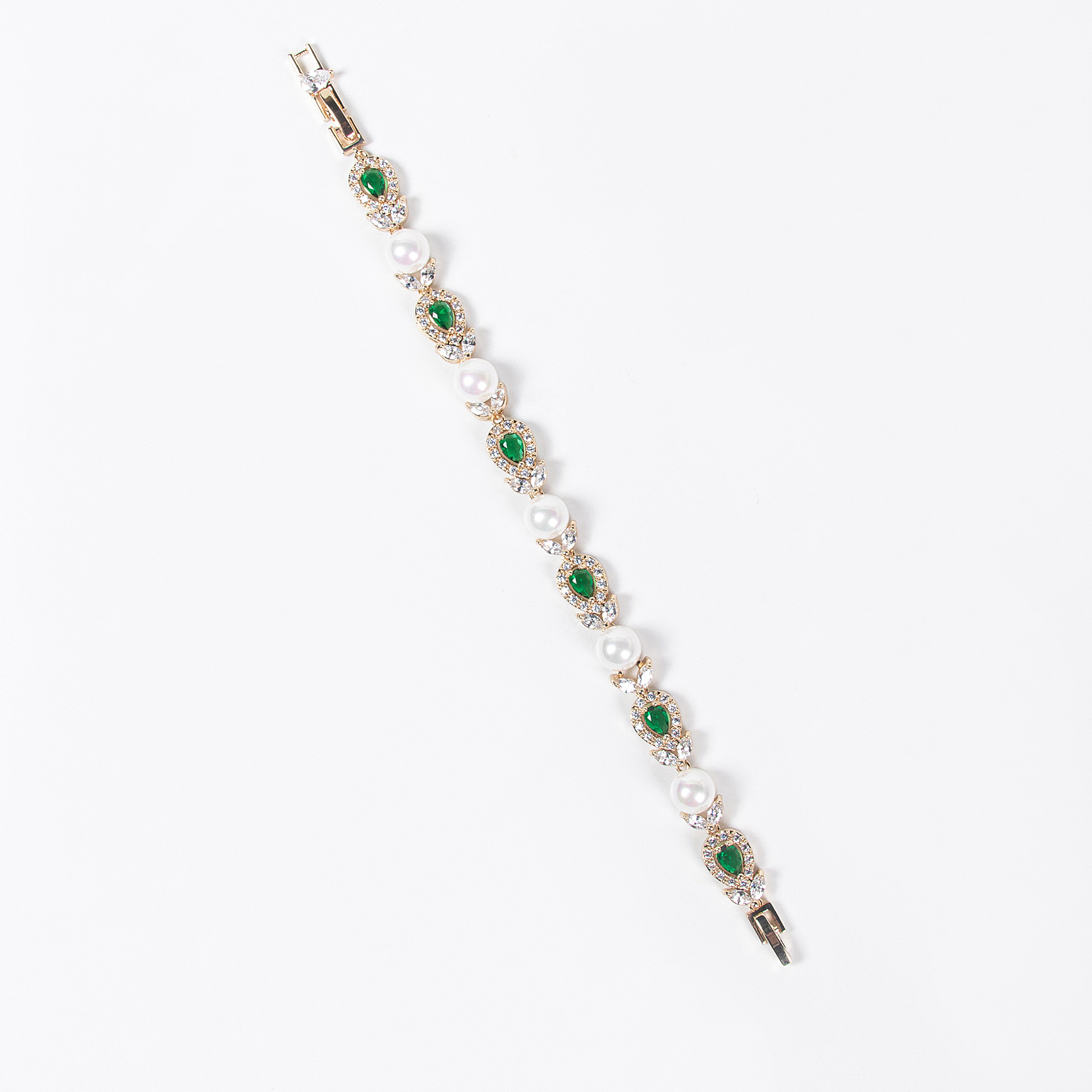 Wholesale of luxury pearl and gemstone bracelets from Europe and America, fully diamond AAA zircon, exquisite banquet accessories, and bridal jewelry Item Picture
