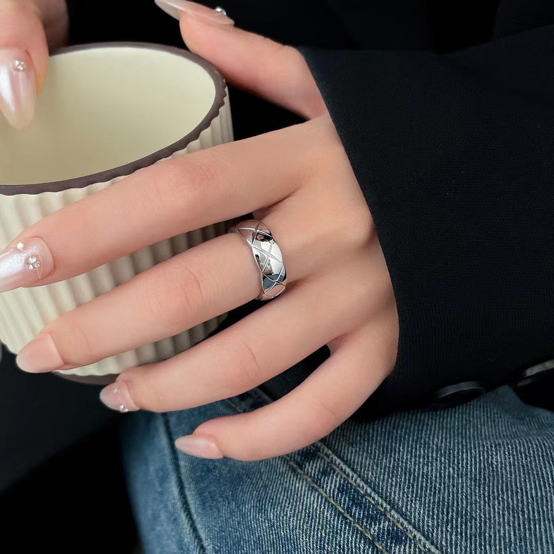 Diamond-shaped ring Xiaoxiang, high version, wide version, narrow version, women's CNC rose gold, Xiaohongshu live supply, factory wholesale details Picture
