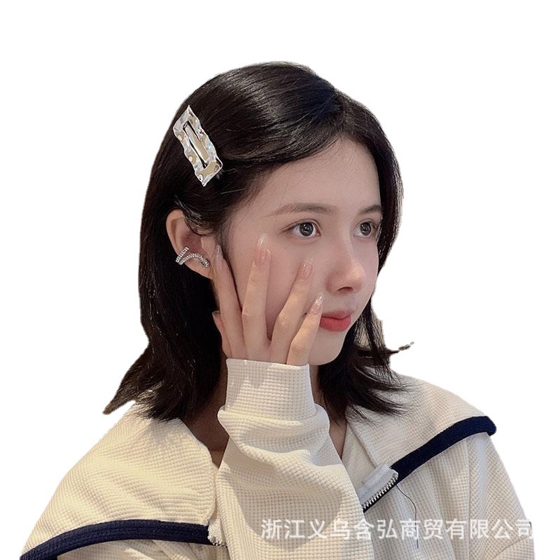 Trendy wavy bb clips, metal side hair clips, straight clips, headwear, bangs, forehead clips, women's pleated hair clips and hair accessories Item Picture